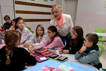 КРЕАТИВНОШЋУ ДО ВЕЛИКИХ ИДЕЈА: ОБЕЛЕЖЕН ПРВИ ДАН ДЕЧИЈЕ НЕДЕЉЕ